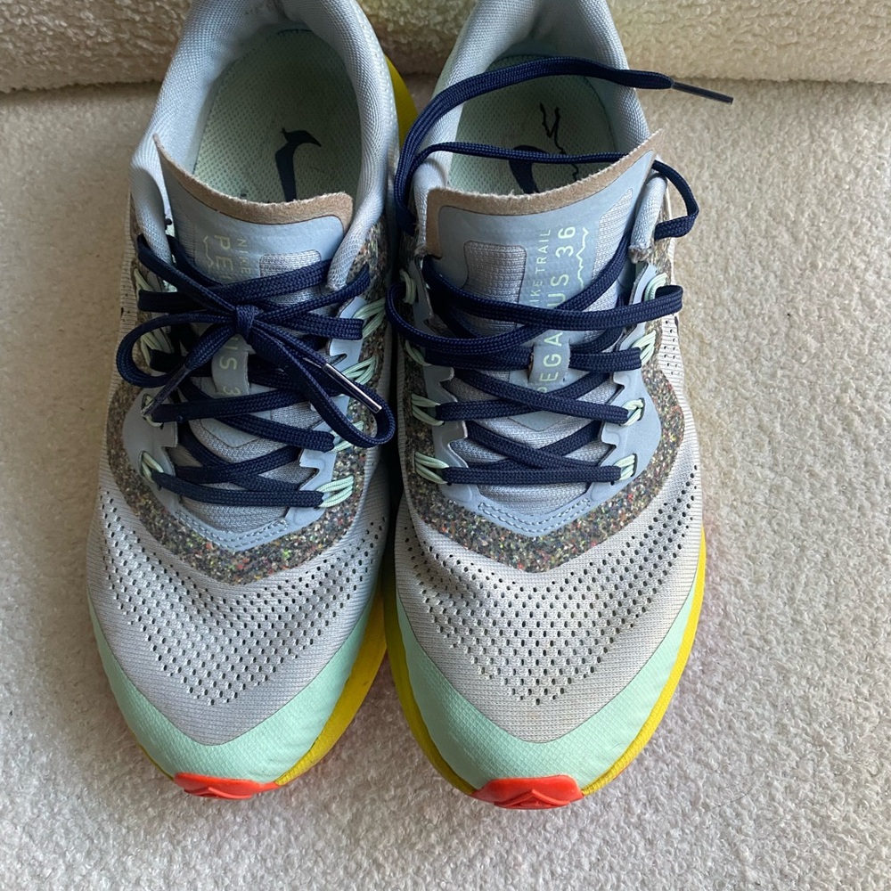 Nike Women's Running Shoes - Multicolor
